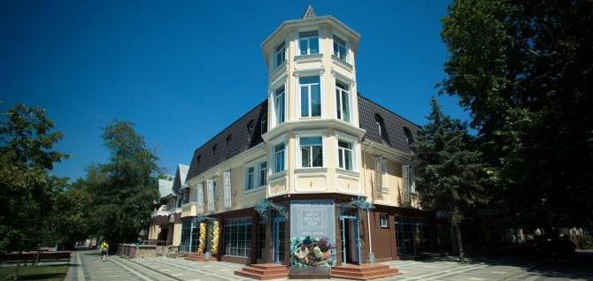 โรงแรมราคาถูกใน Simferopol: สำหรับนักท่องเที่ยว